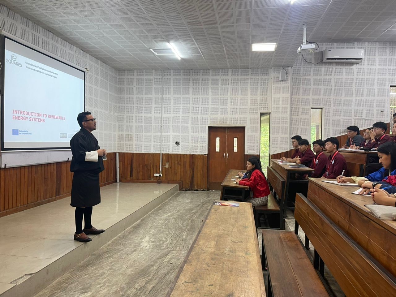 Empowering Future Engineers through the SQUARES Project at CST